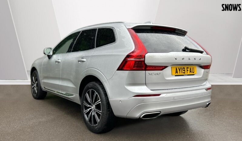 Used Volvo XC60 T5 Inscription Automatic (360 Camera) full