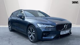 Used Volvo V60 R-Design, B5 mild hybrid