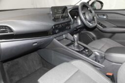 Used Nissan Qashqai 1.3 DIG-T 140ps Premiere Edition full