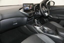 Used Nissan Juke 1.6 (143ps) Hybrid N-Connecta Auto full