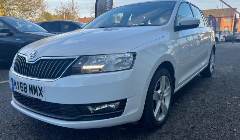 Used Skoda RAPID Spaceback 1.0 TSI (95PS) SE Tech Spaceback 5-Dr full