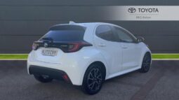 Used Toyota Yaris 1.5 VVT-h Design E-CVT Euro 6 (s/s) 5dr full