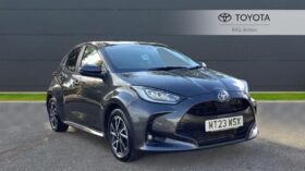 Used Toyota Yaris 1.5 VVT-h Design E-CVT Euro 6 (s/s) 5dr