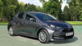 Used Toyota Yaris 1.5 VVT-h Icon E-CVT Euro 6 (s/s) 5dr