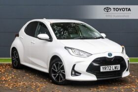 Used Toyota Yaris 1.5 VVT-h Design E-CVT Euro 6 (s/s) 5dr