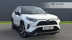 Used Toyota RAV4 2.5 VVT-h 18.1 kWh Dynamic CVT 4WD Euro 6 (s/s) 5dr