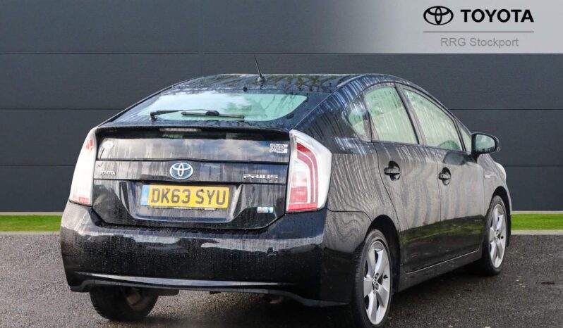 Used Toyota Prius 1.8 VVT-h T Spirit CVT Euro 5 (s/s) 5dr full