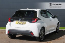 Used Toyota Yaris 1.5 VVT-h Design E-CVT Euro 6 (s/s) 5dr full