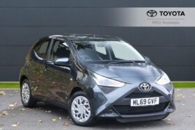 Used Toyota AYGO 1.0 VVT-i x-play Euro 6 5dr