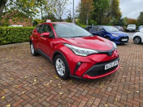 Used Toyota C-HR 1.8 VVT-h Icon CVT Euro 6 (s/s) 5dr