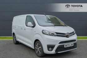 Used Toyota Proace 2.0D Design Medium Panel Van MWB Euro 6 6dr