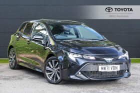 Used Toyota Corolla 1.8 VVT-h Design CVT Euro 6 (s/s) 5dr