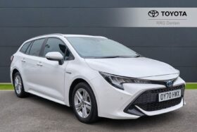 Used Toyota Corolla 1.8 VVT-h Icon Tech Touring Sports CVT Euro 6 (s/s) 5dr