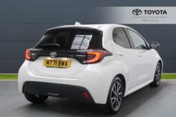 Used Toyota Yaris 1.5 VVT-h Design E-CVT Euro 6 (s/s) 5dr full