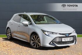 Used Toyota Corolla 1.8 VVT-h Design CVT Euro 6 (s/s) 5dr