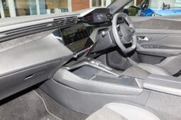 Used Peugeot 308 54kWh GT Auto 5dr full