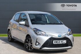 Used Toyota Yaris 1.5 VVT-h Icon Tech E-CVT Euro 6 (s/s) 5dr