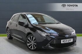 Used Toyota Corolla 1.8 VVT-h Design CVT Euro 6 (s/s) 5dr