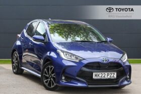 Used Toyota Yaris 1.5 VVT-h Design E-CVT Euro 6 (s/s) 5dr