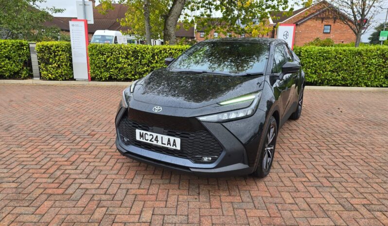 Used Toyota C-HR 2.0 VVT-h 13.6 kWh Design CVT Euro 6 (s/s) 5dr full