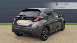 Used Toyota Yaris 1.5 VVT-h Design E-CVT Euro 6 (s/s) 5dr full