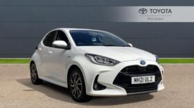 Used Toyota Yaris 1.5 VVT-h Design E-CVT Euro 6 (s/s) 5dr