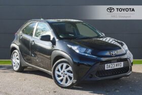 Used Toyota Aygo X 1.0 VVT-i Pure x-shift Euro 6 (s/s) 5dr