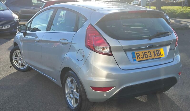 Used Ford Fiesta 1.25 Zetec Euro 5 5dr full