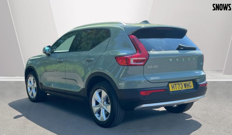 Used Volvo XC40 Core, B3 Mild hybrid, Petrol full