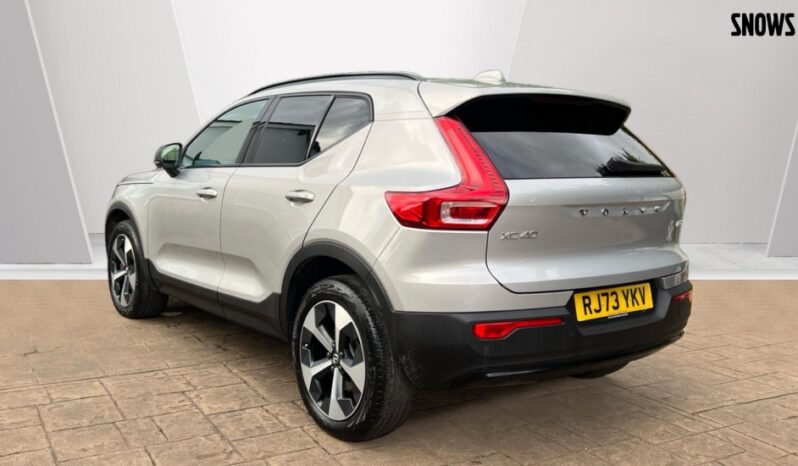 Used Volvo XC40 Ultimate, B3 mild hybrid, Petrol, Dark full