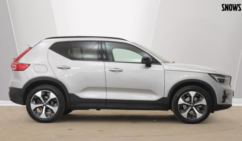 Used Volvo XC40 Plus, B3 Mild hybrid, Petrol, Dark full