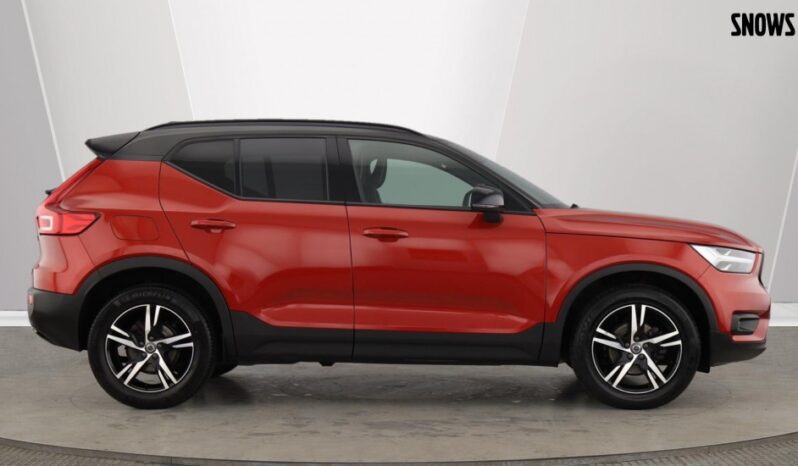 Used Volvo XC40 R-Design, T3 manual full