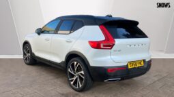 Used Volvo XC40 D4 AWD R-Design Automatic full