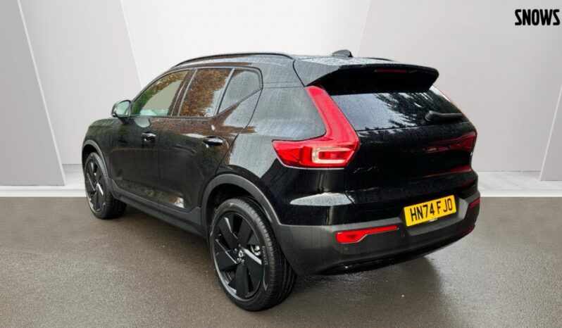 Used Volvo XC40 Black Edition Plus, B3 Mild hybrid, Petrol full