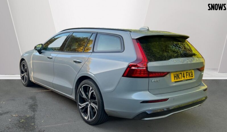 Used Volvo V60 Plus, B4 Mild hybrid, Petrol, Dark full