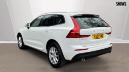 Used Volvo XC60 Momentum, B4 AWD mild hybrid full