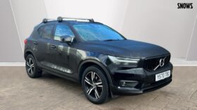 Used Volvo XC40 R-Design, T3 automatic