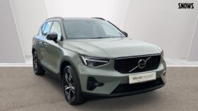 Used Volvo XC40 Plus, B3 mild hybrid, Petrol, Dark