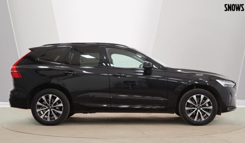 Used Volvo XC60 Plus, B5 AWD Mild hybrid, Petrol, Dark full