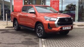 Used Toyota Hi-Lux 2.8 D-4D Invincible Pickup Double Cab 4dr Diesel Auto 4WD Euro 6 (s/s) (204 ps)