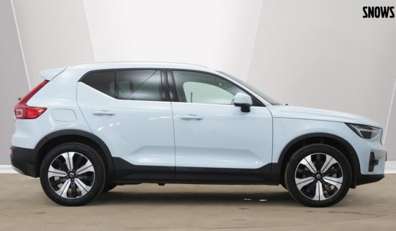 Used Volvo XC40 Recharge Ultimate, T5 plug-in hybrid, Electric/Petrol, Bright full