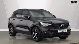 Used Volvo XC40 R-Design, T3 automatic