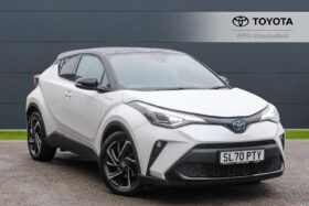 Used Toyota C-HR 1.8 VVT-h Dynamic CVT Euro 6 (s/s) 5dr