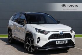 Used Toyota RAV4 2.5 VVT-h 18.1 kWh Dynamic CVT 4WD Euro 6 (s/s) 5dr