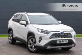 Used Toyota RAV4 2.5 VVT-h Design CVT 4WD Euro 6 (s/s) 5dr