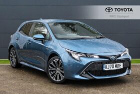 Used Toyota Corolla 1.8 VVT-h Design CVT Euro 6 (s/s) 5dr