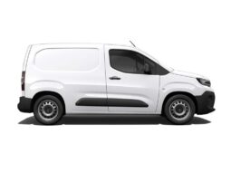 Used Peugeot N/A 800 50kWh Professional Standard Panel Van Auto SWB 5dr (7.4kW Charger) full