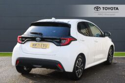 Used Toyota Yaris 1.5 VVT-h Design E-CVT Euro 6 (s/s) 5dr full