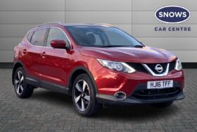 Used Nissan Qashqai 1.2 DIG-T N-Connecta XTRON 2WD Euro 6 (s/s) 5dr