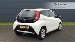 Used Toyota AYGO 1.0 VVT-i x-play Euro 6 (s/s) 5dr full